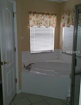 4th image of 30913 Stone Arch Ave