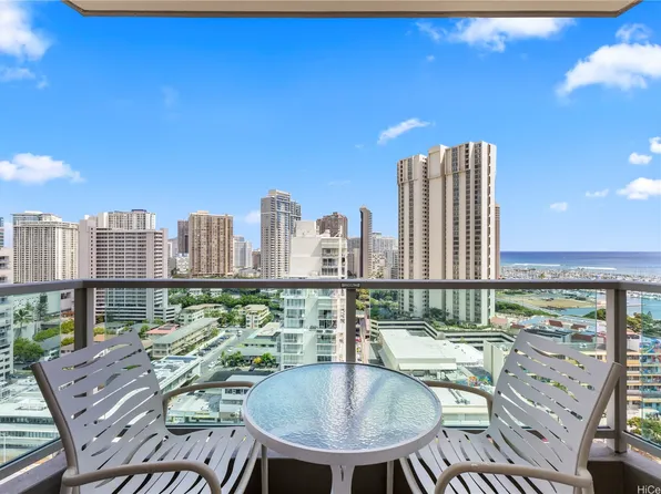 410 Atkinson Dr #1720, Honolulu, HI 96814