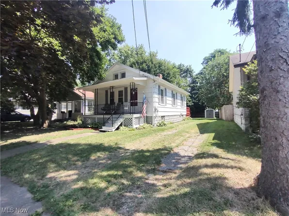 717 Virginia Ave, Akron, OH 44306