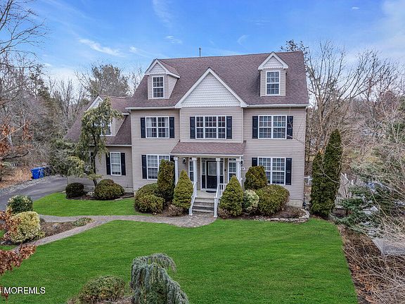 2nd image of 727 Mccormick Drive