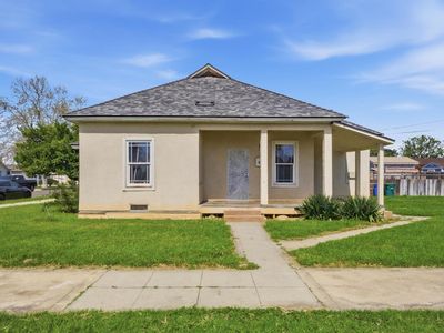 1920 9th St, Sanger, CA, 93657