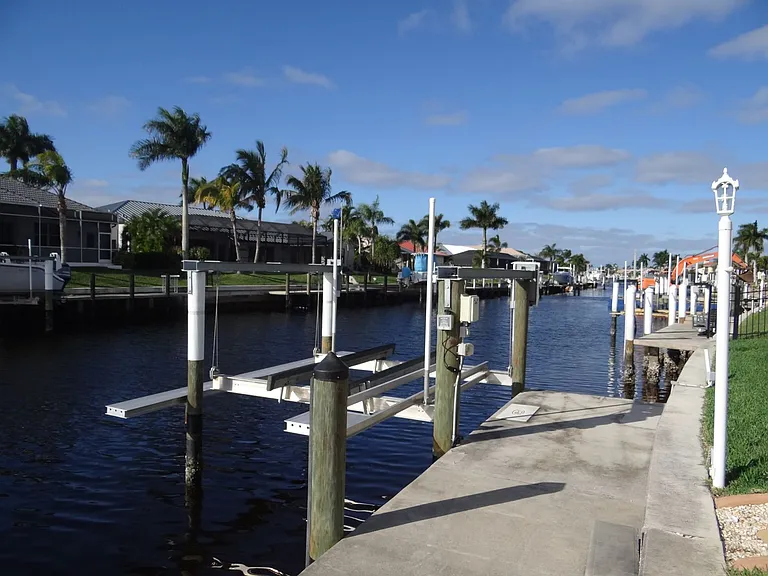 739 Bimini Ln — Photo 26