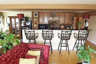 3rd image of 4180 N Marine Dr APT 205