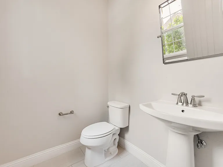 9814 Gristmill Ln — Photo 11