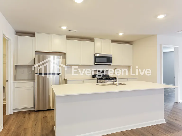113 Stokely Way — Photo 6