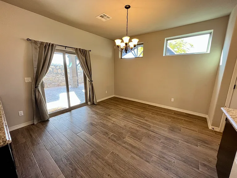 13661 Lartington St — Photo 12