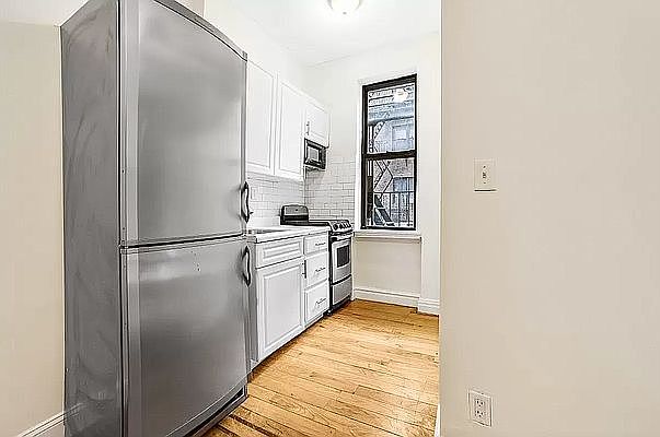 2nd image of 513 E 82nd St #2G
