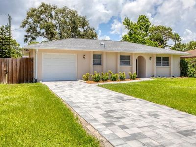 2151 Upton Ave, Sarasota, FL, 34232
