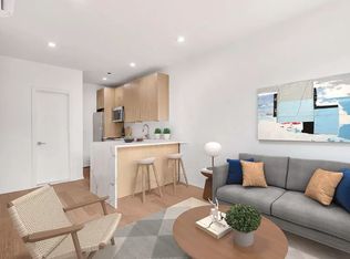 132 Macon St APT 3F, Brooklyn, NY 11216