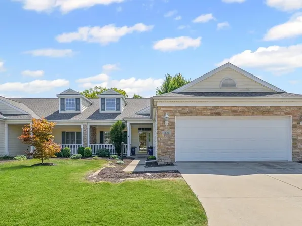 1632 Cobblefield Rd, Champaign, IL 61822