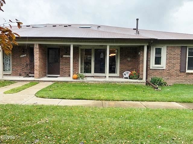 1st image of 15084 Newberry Ct