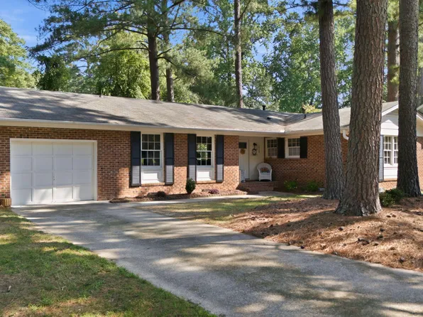 1004 Edgebrook Dr, Garner, NC 27529