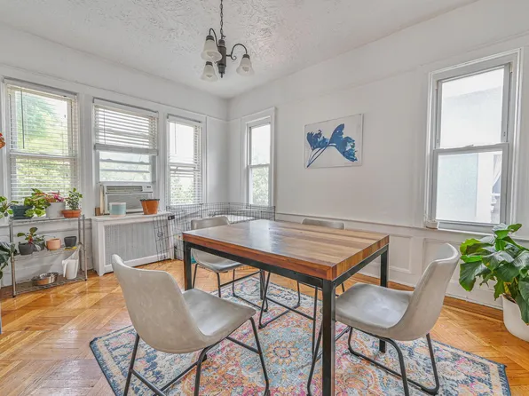 210 62nd Street image 7 of 22