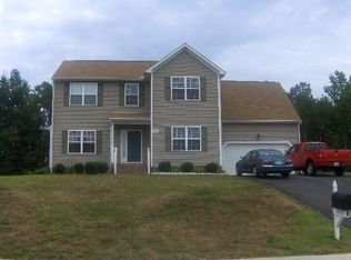 8429 Jordan Heights Ln, North Dinwiddie, VA 23803