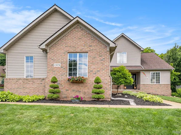 13074 Alyssa Ct, Linden, MI 48451