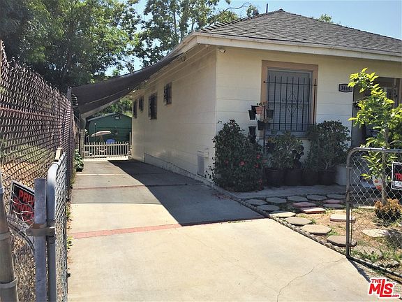 4th image of 3444 Plata St