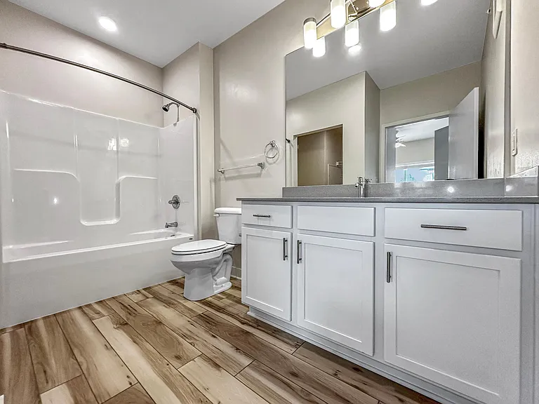 Stratford Pointe — Photo 143