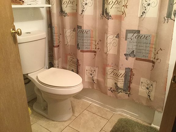4th image of 509 51st Avenue Plz W
