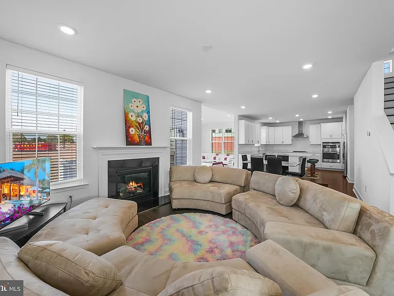 4 William Boyer Dr — Photo 26