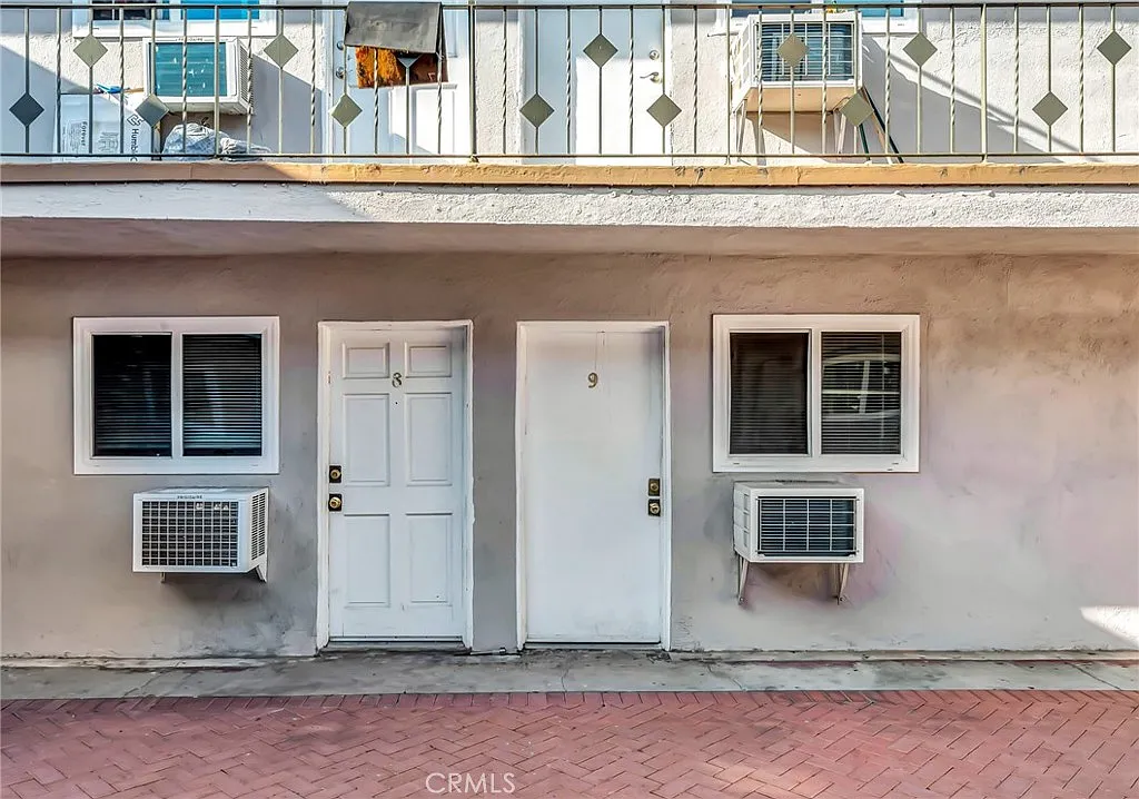 1 bed, 700 sqft, $1,800 — Photo 4