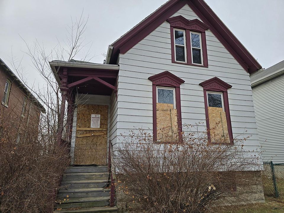 1st image of 2935 North Vel R Phillips AVENUE