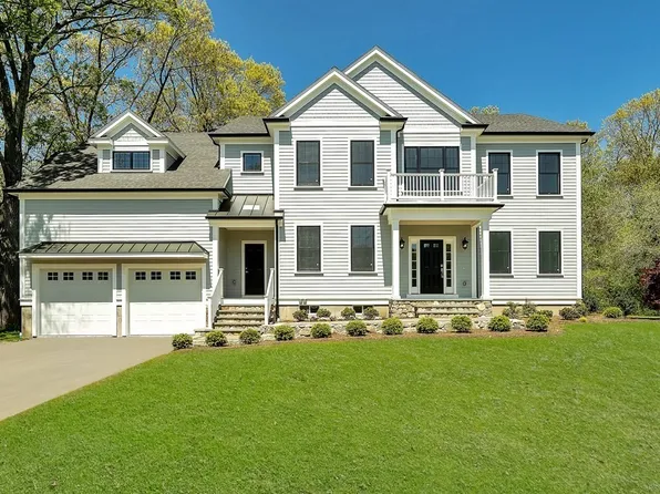 8 Young St, Lexington, MA 02420