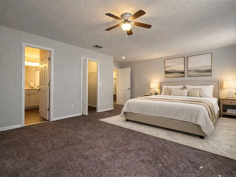 572 Cresting Oak Cir #19 — Photo 12