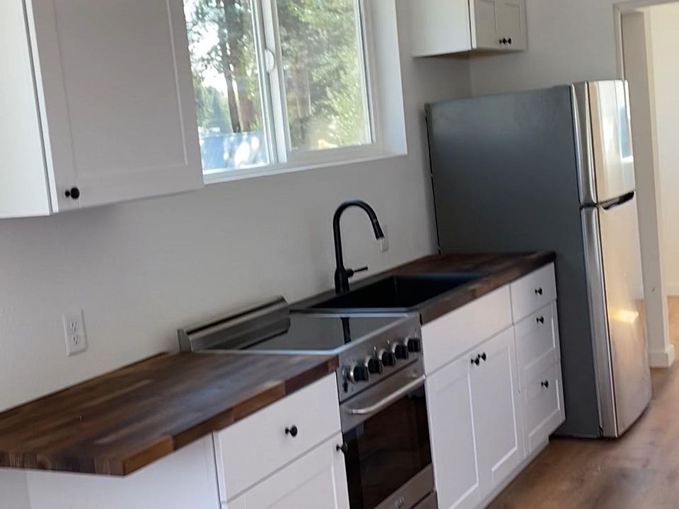 2nd image of 111 Tiger St #F