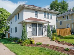 236 Victoria St N, Saint Paul, MN 55104