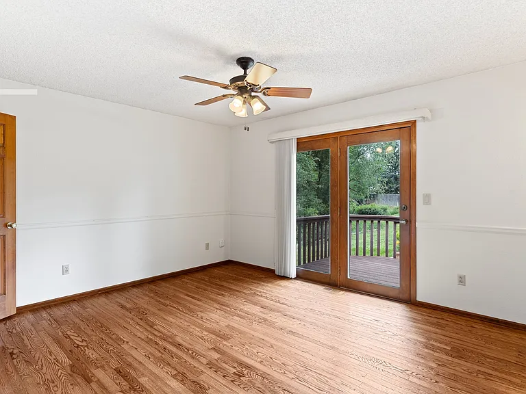 405 Union Pl — Photo 13
