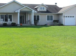 2361 N Fox Farm Rd, Warsaw, IN 46580