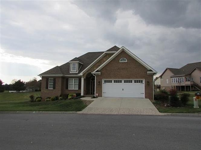 1st image of 1316 Knights Bridge Cir