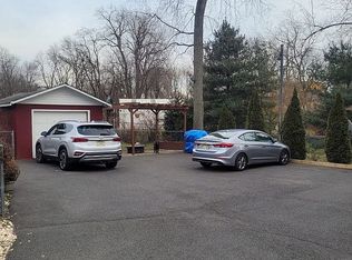 1667 Irving St, Rahway, NJ 07065