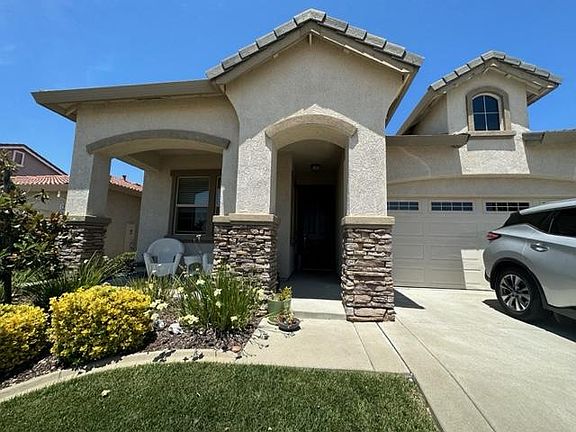 2nd image of 2923 Laredo Dr