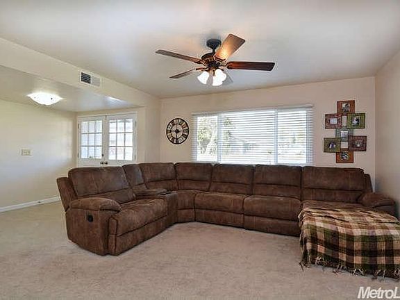 5th image of 6301 Creekcrest Cir