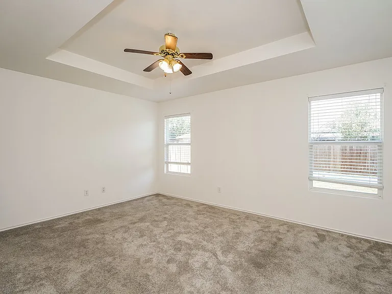 5328 Lava Rock Dr — Photo 10
