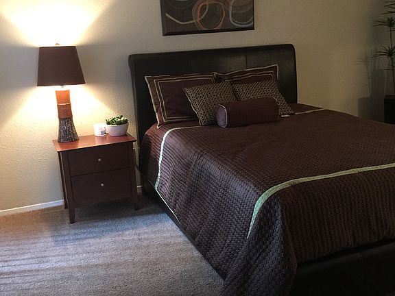 5th image of 3073 W Walnut Hill Ln APT 326