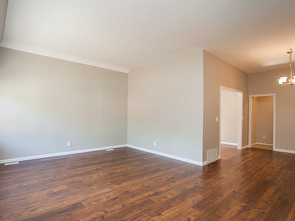 5th image of 176 Juniper Rd