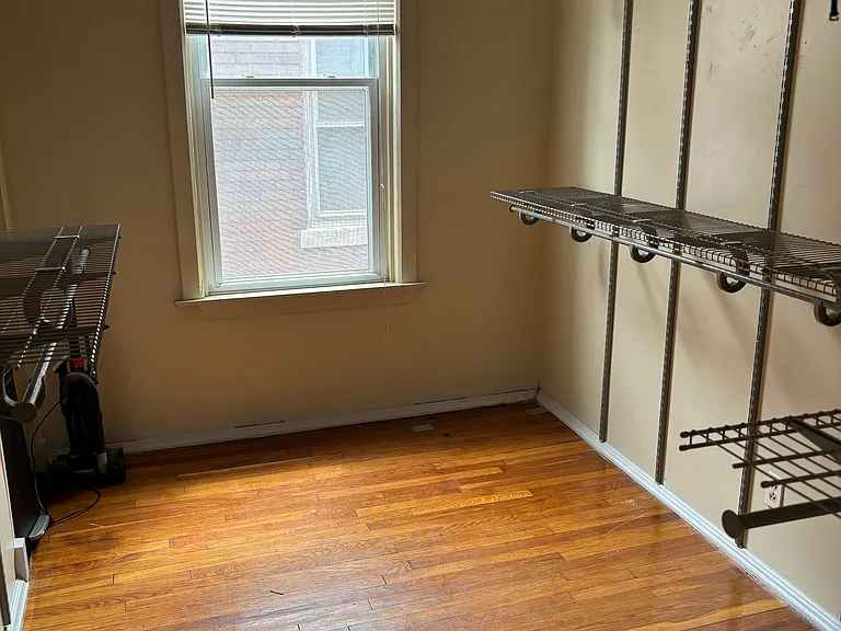 6187 Pershing Ave — Photo 5