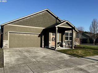 825 Ike Mooney Rd, Silverton, OR 97381