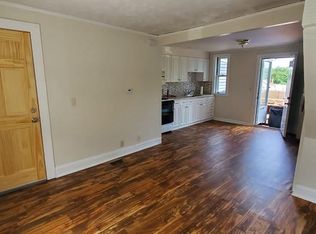 46 Butler St #R, Salem, MA 01970
