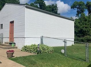 1159 Grandview Ave, Braddock, PA 15104