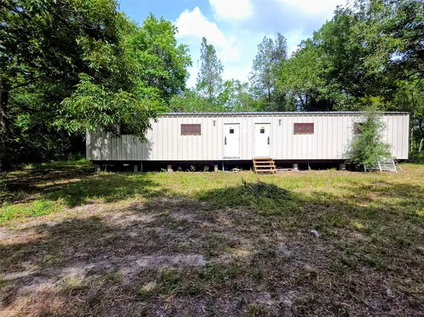 0 3rd St, Batson, TX 77519