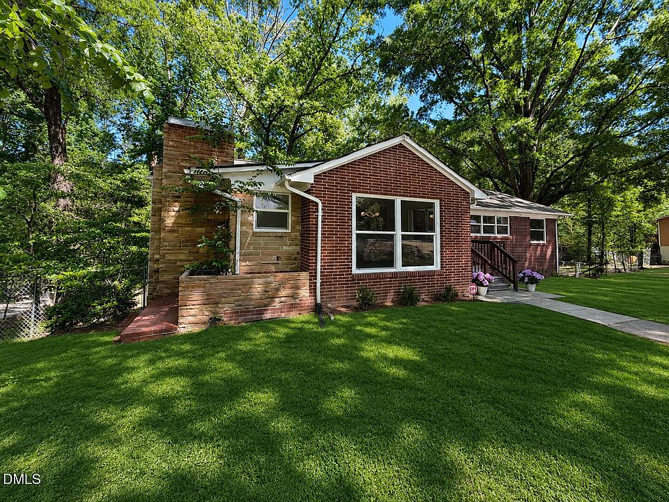 1st image of 1411 Rosewood St
