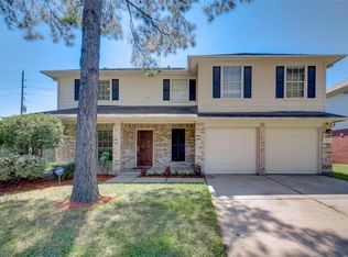 11835 Copperas Creek Dr, Sugar Land, TX 77498