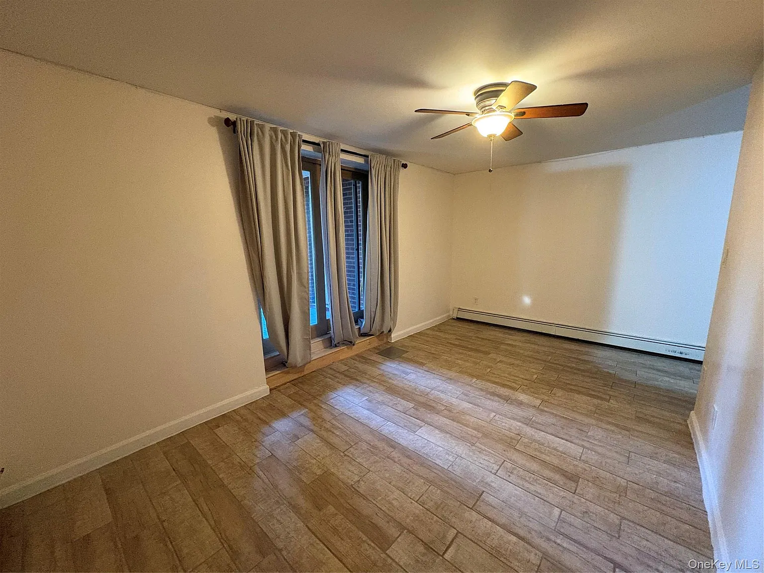1 bed, 1.0 bath, 650 sqft, $1,700 — Photo 3