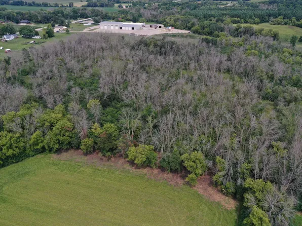 Home Ave, Waupun, WI 53963