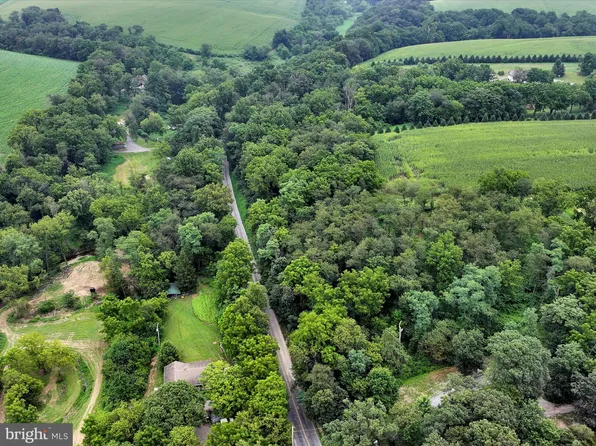 0 Back Run Rd, Manheim, PA 17545