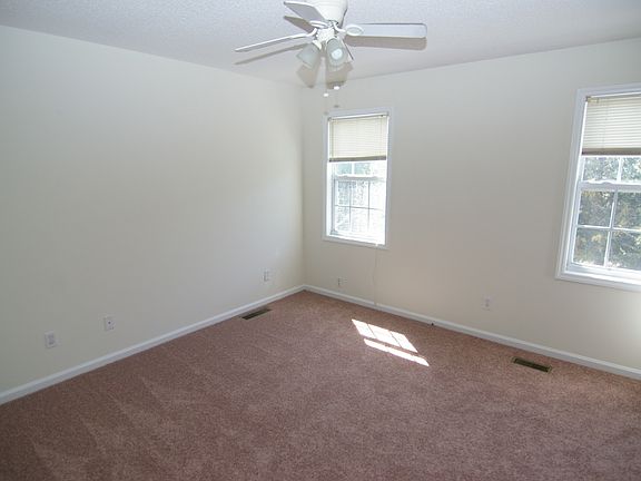 4th image of 3900 Aa7 Sterling Pointe Dr