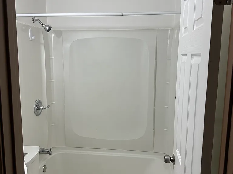 75 Mead St #2 — Photo 7